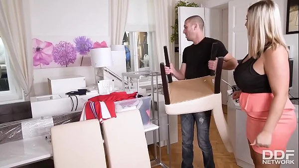 Hardcore và đam mê tình dục với bạn gái tuổi teen nóng bỏng với bím tóc dễ thương